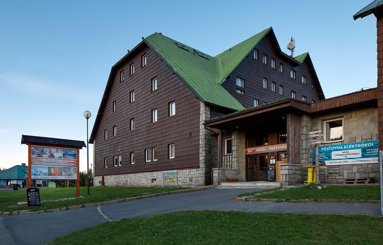 Hotel Cervenohorske Sedlo Loucna nad Desnou Exterior photo